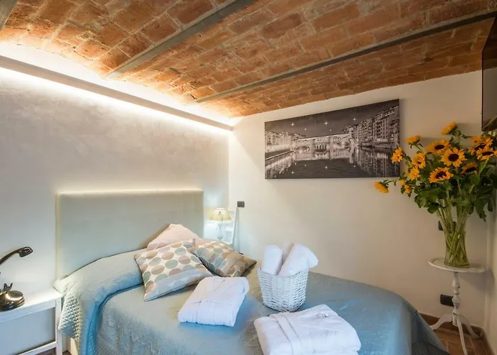 Florence Luxury House